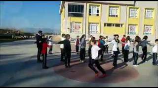 Beden eğitimi dersimizde kedi fare oyunu screenshot 3