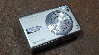 Fuji FinePix F30 Pocket Camera Compete Teardown