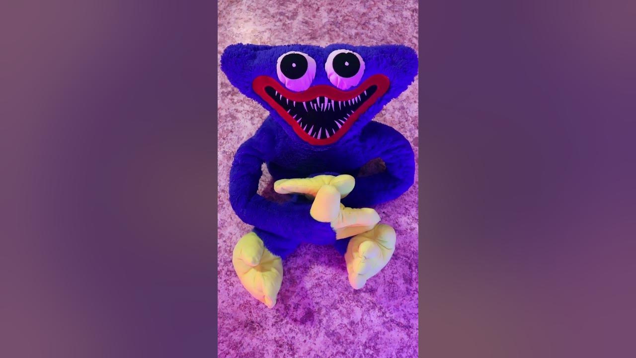 Зелёный хагги вагги. Хаги ваги и сиреноголовый. Радужный хаги ваги. Хаги ваги настоящий из игры. Скари лари хаги ваги.