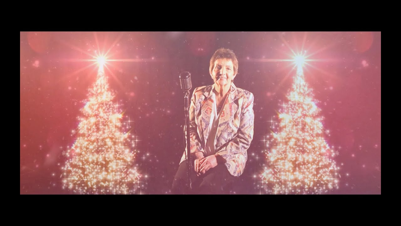 Margo - Christmas In Ireland (Music Video)