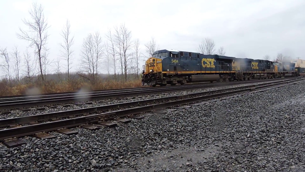 CSX Q020 Intermodal Train At Attridge Rd In North Chili NY 4 15 17 