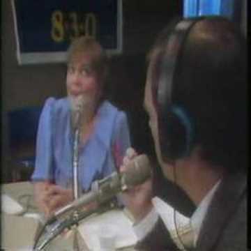 (RadioTapes.com) WCCO-AM (830 AM) 2000  Tim Russel...