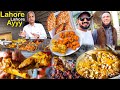 Heaven of Desi Food "LAHORE" Trying KHAN BABA Restaurant & Hafiz Juice Corner Laddo Pedi street food