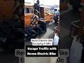 Revoo Electric Bike Escaping Traffic. #trafficsolution #escapetraffic #electricbike #electricbikes