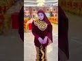 Terry Putri Tampil Anggun Saat Jadi MC dengan Balutan Busana Khas Banjar