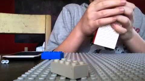 How to make a Lego iPod dock