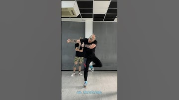 Work on textures in Krump dance