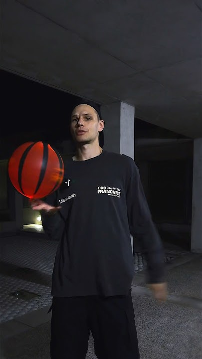 Мяч коснулся футболки?🏀🤔 - YouTube