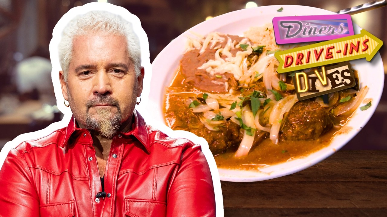 Guy Tastes a Mexican Classic in Los Angeles 🌶️🔥 Diners, Drive-Ins and Dives