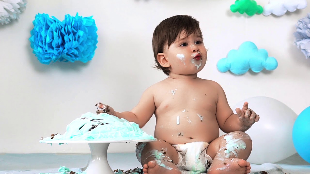 PASTA PATLATMA / CAKE SMASH (Pasta Patlatarak 1 Yaş) YouTube