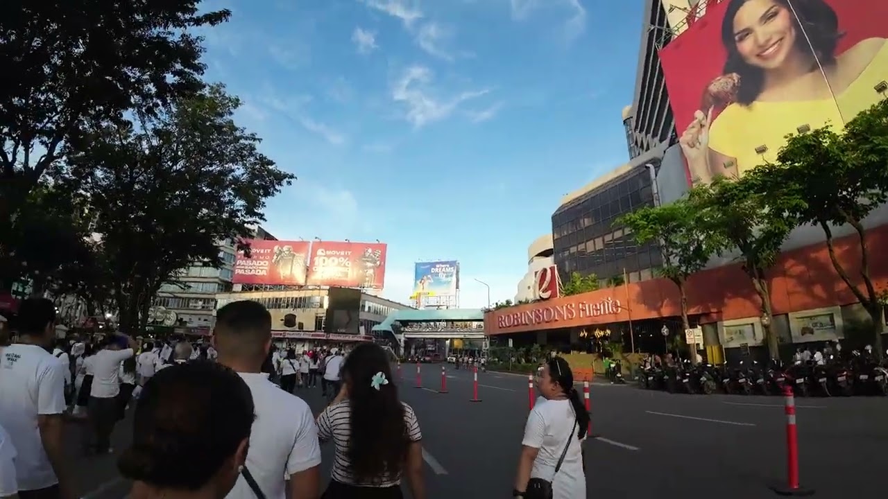 Fuente Osmeña circle, Cebu City