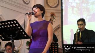 Joanna Dong Performs 我一見你就笑 Wo Yi Jian Ni Jiu Xiao With The Summertimes Hotshots