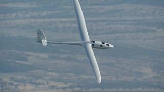 Glider about to attempt world altitude record