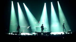 INDOCHINE - DVD multicam - Paradize+10 - 01.02.2012