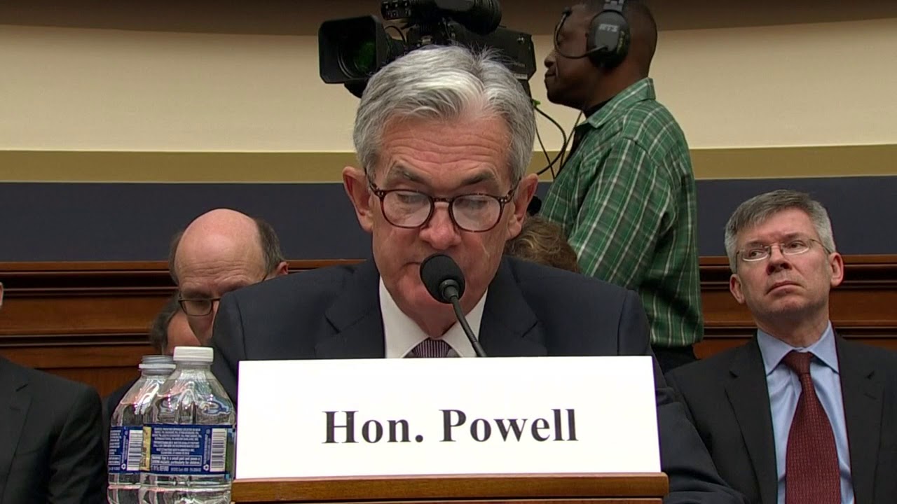 Powell Says Fed's Gradual Rate Increases Should Keep Economy Strong