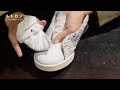 白いレザースニーカーの正しいお手入れ