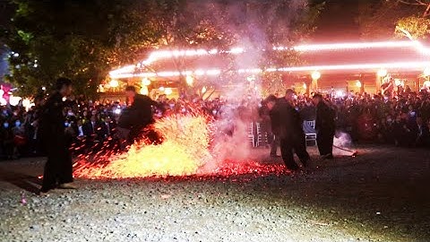 Đặc Sắc Nghi Lễ Nhảy Lửa Của Người Dao Tại Lễ Hội Bàn Vương 2020 | Yao Việt Tv