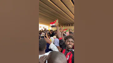 اغنية سودانيه ايدينا ياولد ايدينا للبلد الغربه ان شاء الله تعقري يا تعدمي 