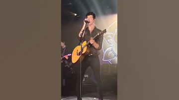 Shawn Mendes- Fallin all in you live