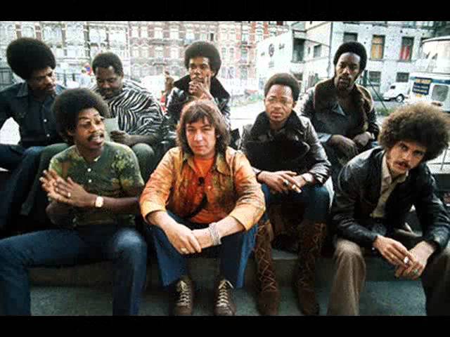 Spill the Wine - Eric Burdon And War (1970) class=