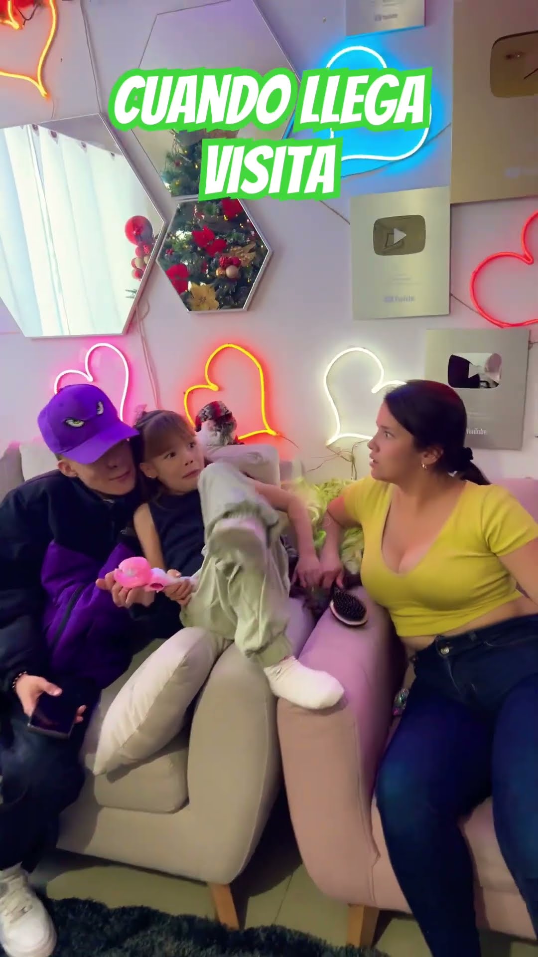 Pov: cuando KENDALL quiere ser odiosa con la visita #humor #cosasdefamilia #shortviral