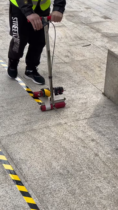 停车位地坪划线必备,一键自动切断,通用市场胶带 #沣江工具 #地坪