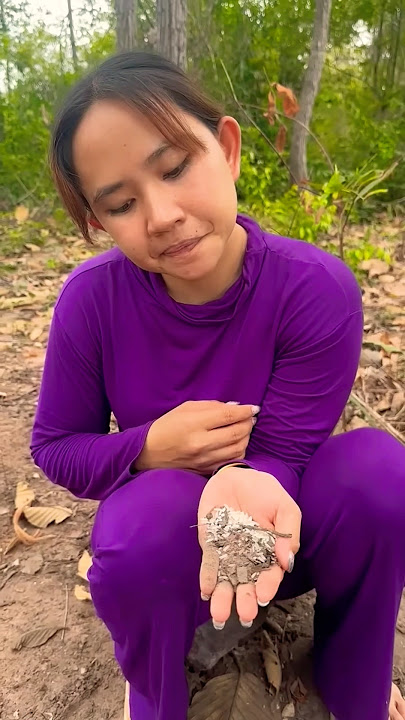 Single mom show SMART idea for SURVIVAL in forest 😯🤔😅#camping #outdoor#bushcraft#survival#p1901