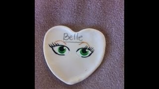 Tutorial - How to paint Belle's eyes for your cake topper Resimi