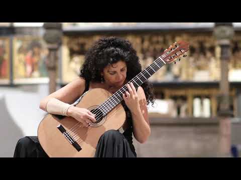 Laura Young - Koyunbaba (Carlo Domeniconi) - Iserlohn Guitar Festival 2017