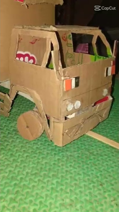 Miniatur truk kardus cak slamet semua ada