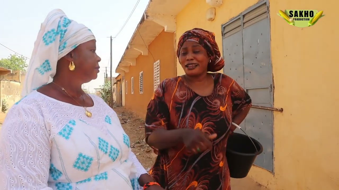 SONINKARA TROUPE  KAFO LEMOUNOU  “LA DÉPENSE ” VOL1