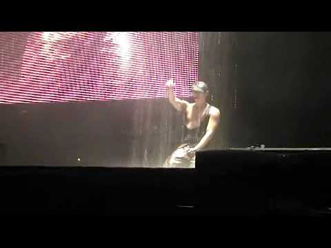 20110515_The Best_ Rain_終極暴雨_我_濕身秀+撕衣(經典)