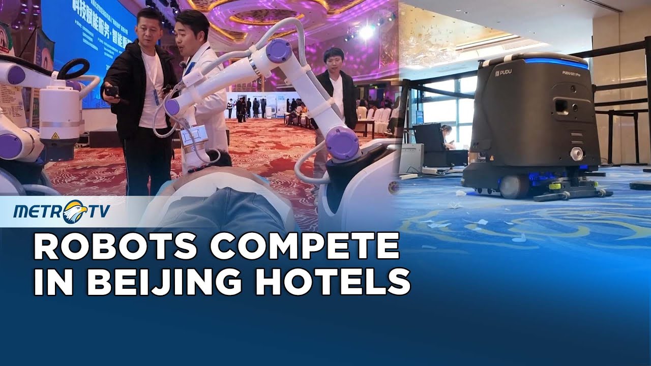 Beijing Hosts First Hotel Robot Competition
