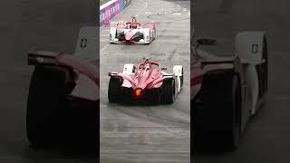He just wanted to say hi 👋😅 #FormulaE