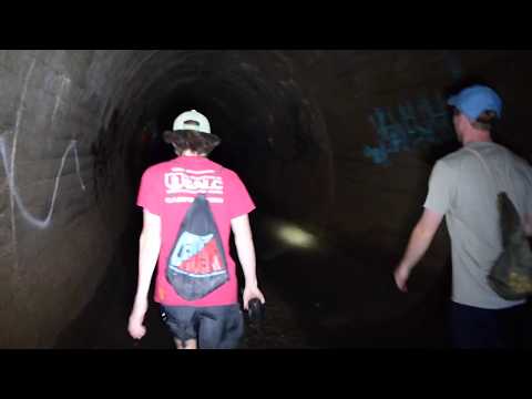 Giant Tunnel System Exploration! (Spiral Staircase/ EAST HELIX)