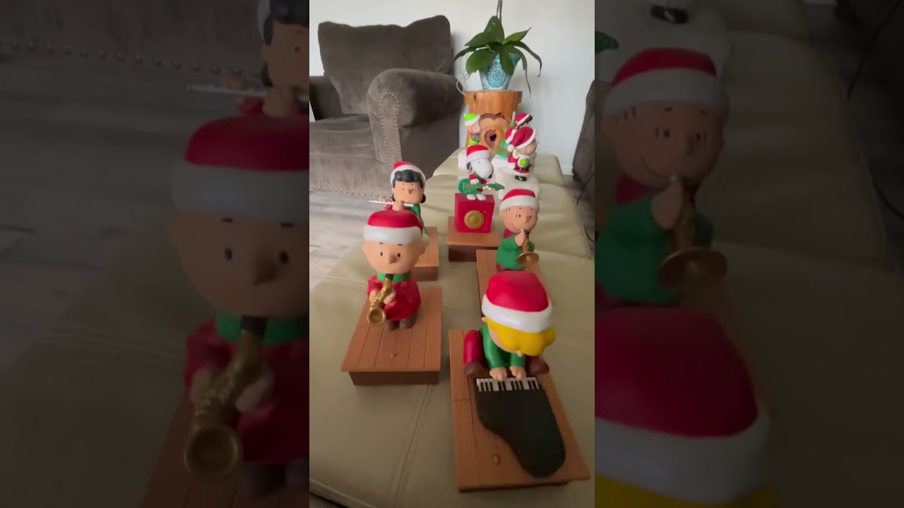 Watch our Peanuts  characters play instruments. 