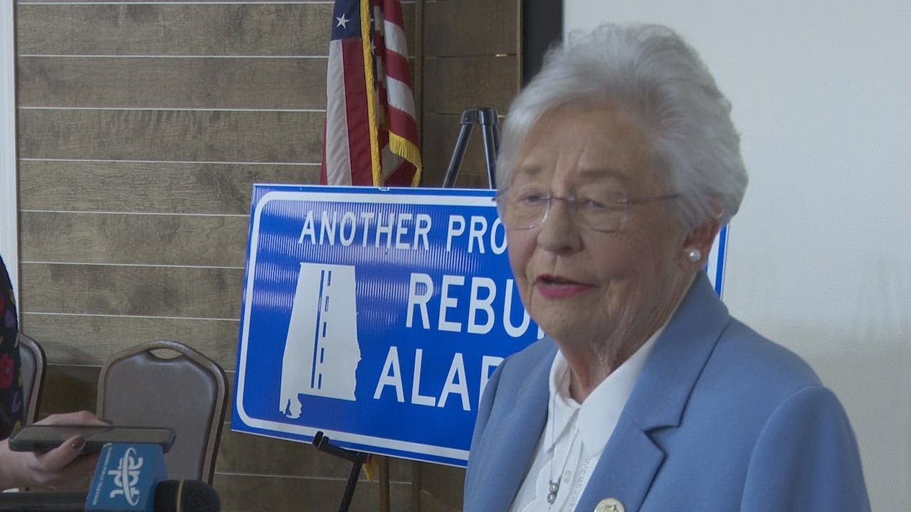 Governor Kay Ivey stops in Dale County for her Rebuild Alabama Road Tour