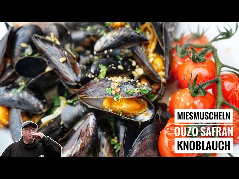 #669: Mussels with ouzo, garlic and saffron - this is really awesome! Yummy!