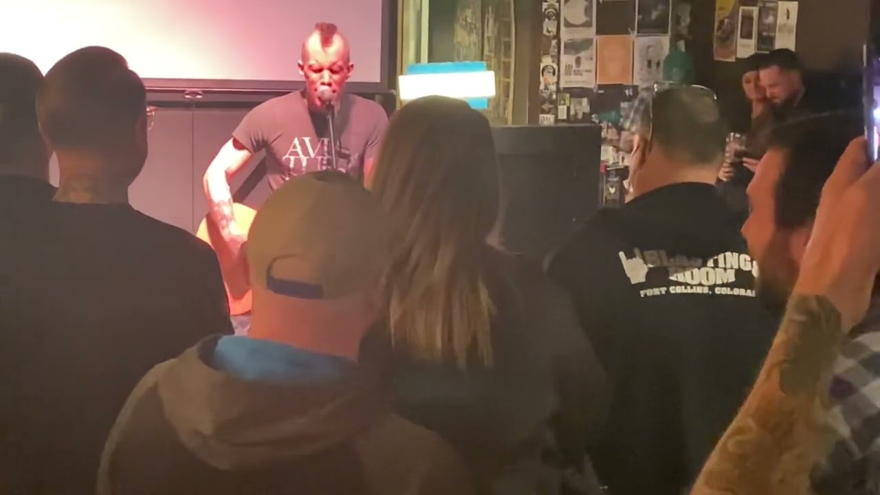 Chad Price - Miranda (live) @ Surfside 7