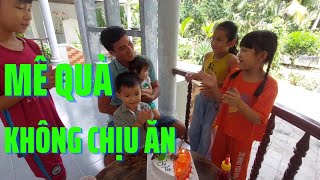 Làm gà rán ăn sinh nhật em Chí Tín siêu cute./Kỳ kỳ tv & Family