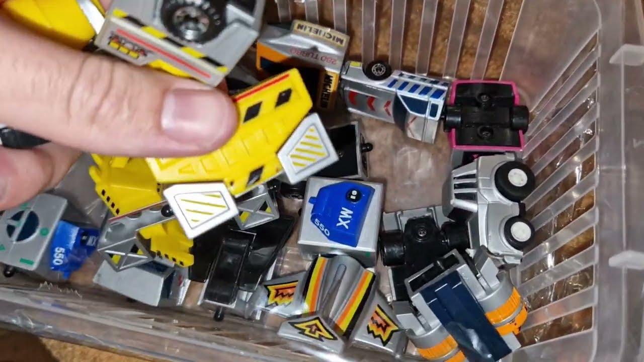 I found Some Amazing Retro Toys From My Childhood