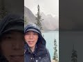 🇨🇦❄️  “雪中夢蓮湖” （Lake Moraine, Canada)… 其實是小小冰粒啦 完全不同的體驗 #大宇走拍驚奇 😂 #新聞拍案驚奇 #大宇
