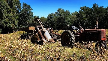 New Idea #7 Picking Corn