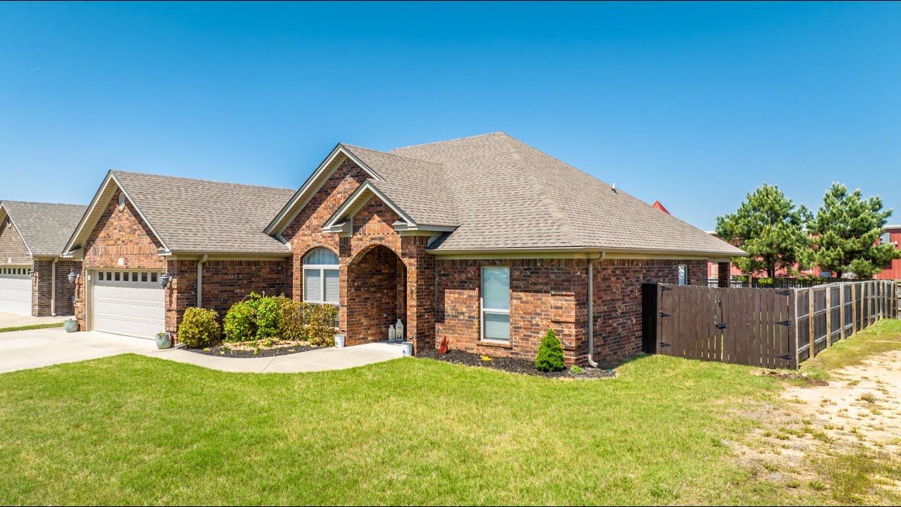 2394 Lakewood Circle YouTube