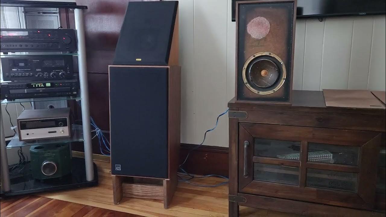KLH Model 32 Speaker Sound Test - YouTube