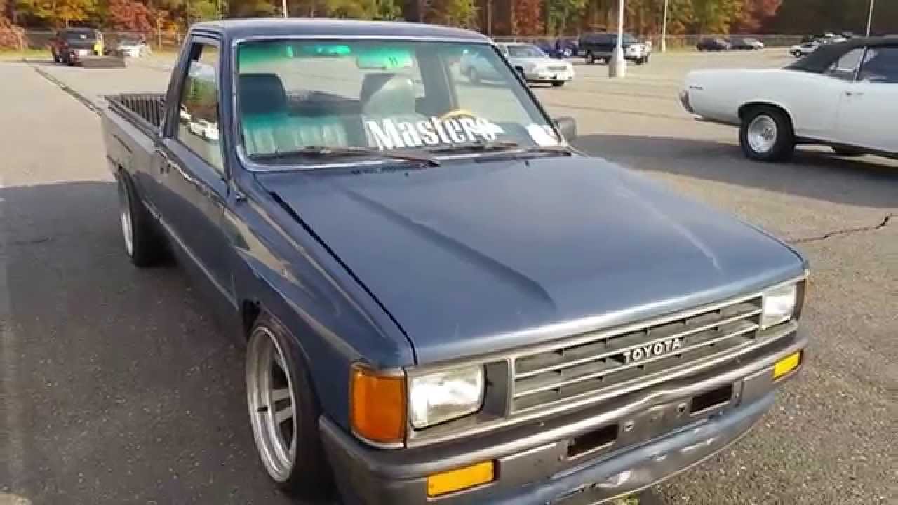 1988 toyota pickup lowered