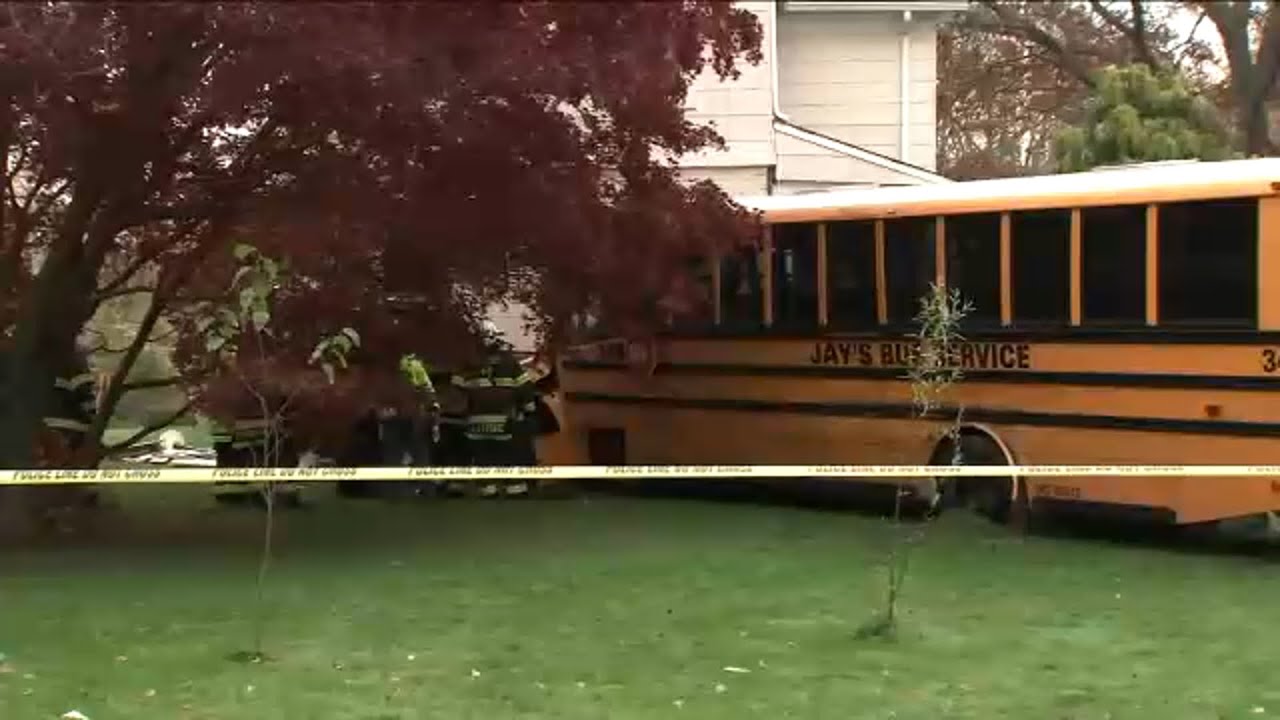 Investigation underway after school bus crashes into home - YouTube