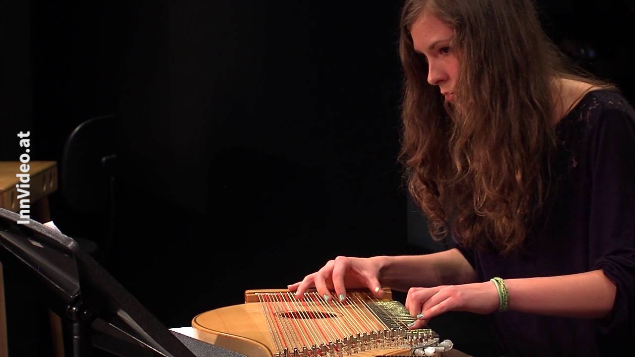 Elisabeth Grossauer, Zither -Hallelujah von Leonard Cohen