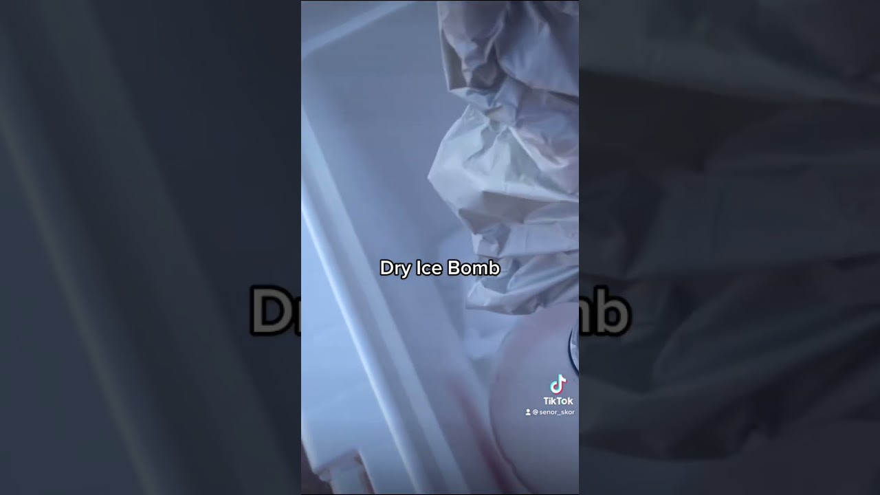 How to Make a Dry Ice Bomb