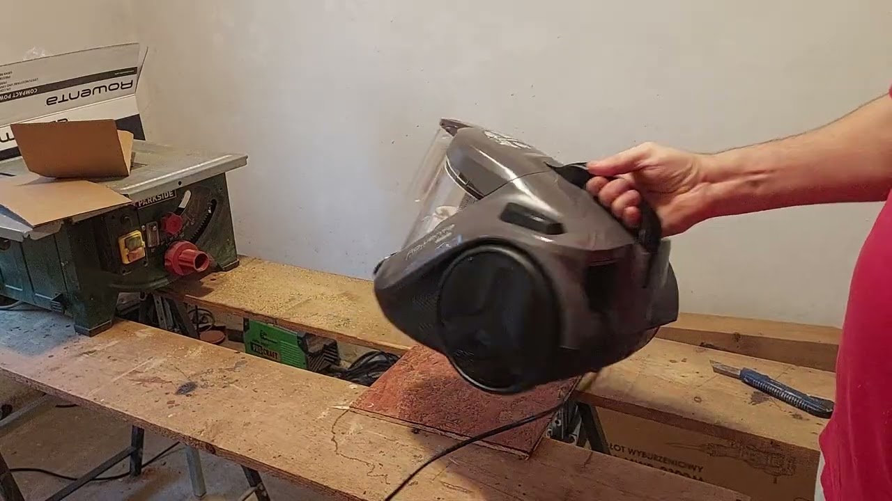 Unboxing aspirator Rowenta fără sac RO3726EA